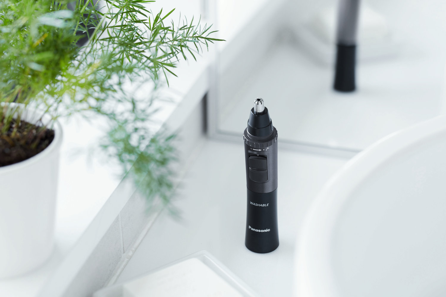  Panasonic Tondeuse Nez et Oreilles ER-GN33 